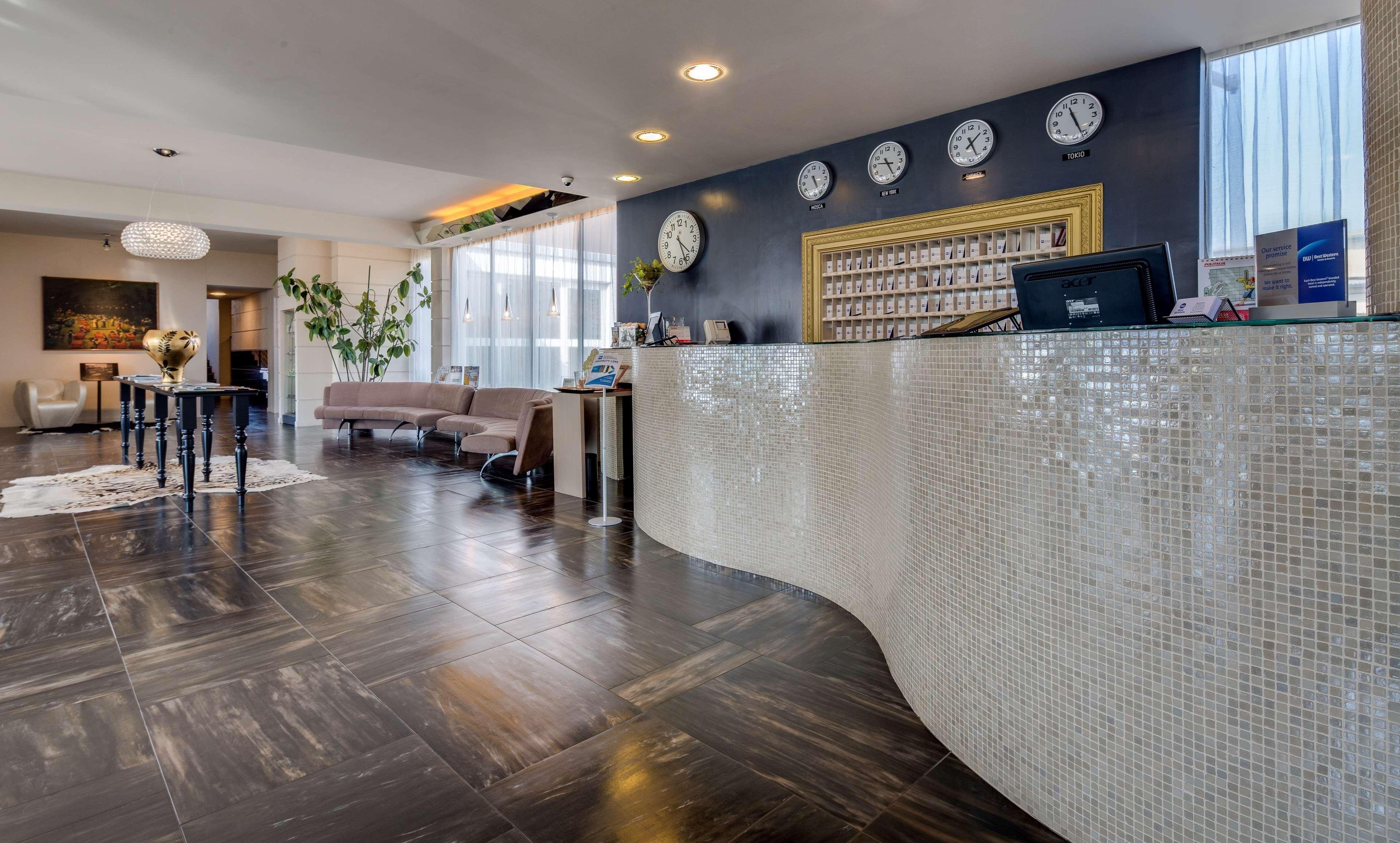 Best Western Plus Hotel Farnese Parma Ngoại thất bức ảnh