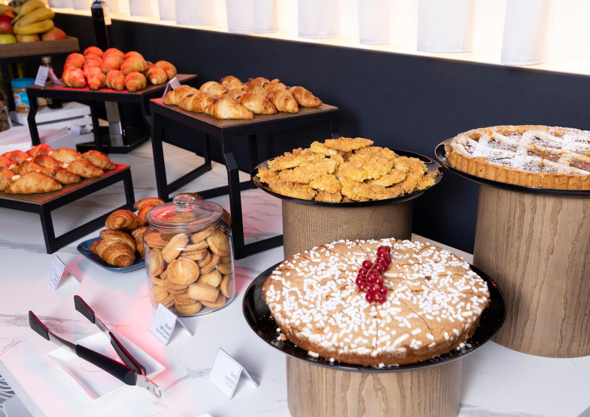 Best Western Plus Hotel Farnese Parma Ngoại thất bức ảnh